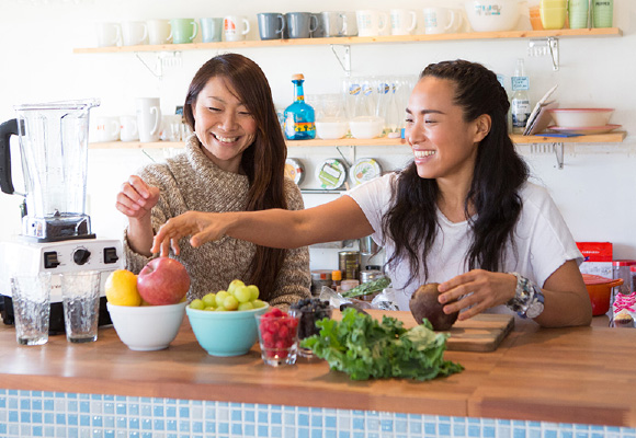 「朝食はフルーツと野菜をたっぷり摂取し、スーパーフードもいろいろと取り入れています」