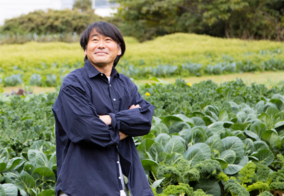 幼い頃から野菜の販売は手伝っていました。