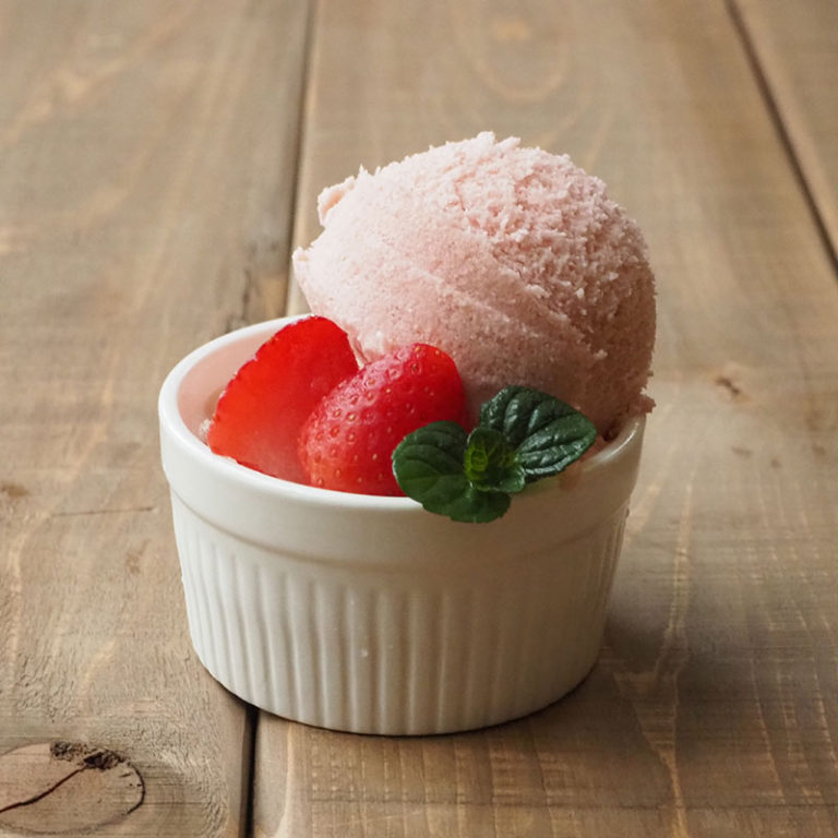 濃厚ストロベリーアイスクリーム バイタミックス（Vitamix）