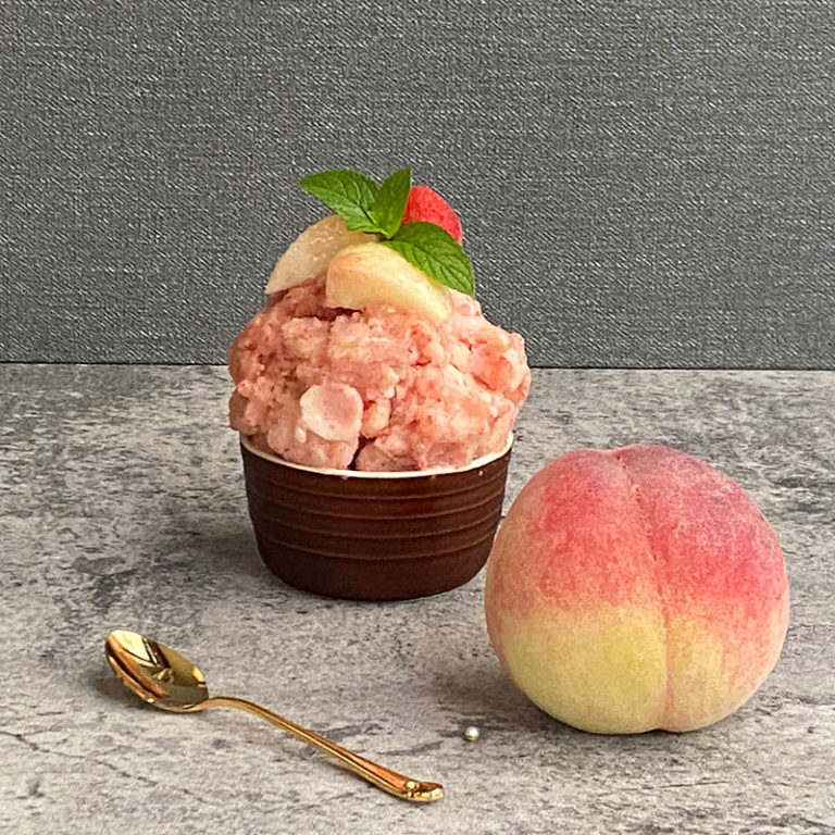 桃といちごのかき氷 バイタミックス（Vitamix）